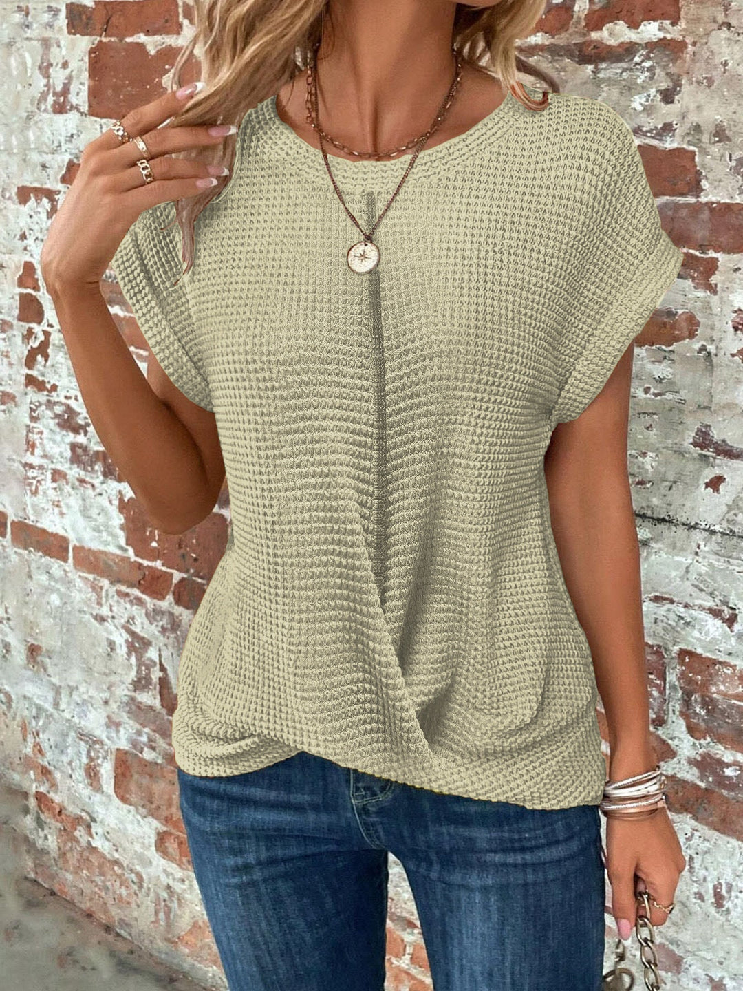 Annisa | Women's Textured Crew Neck Short Sleeve T Shirt