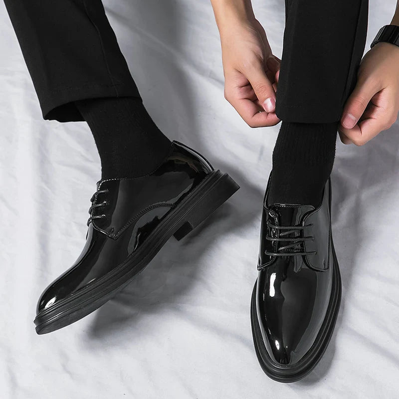 August | Men's Lace-Up Pointed Toe Black Dress Shoes