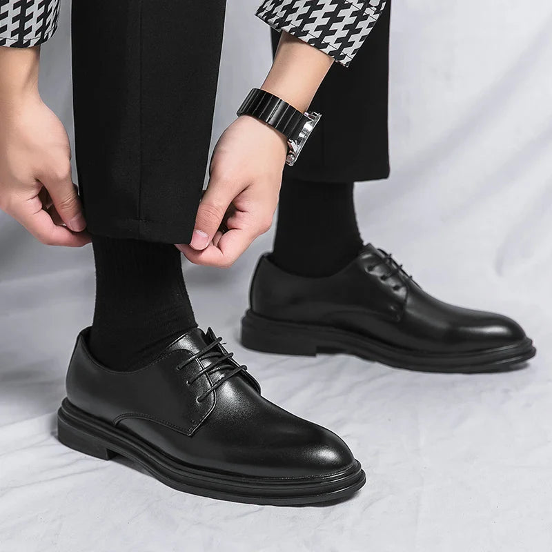 August | Men's Lace-Up Pointed Toe Black Dress Shoes