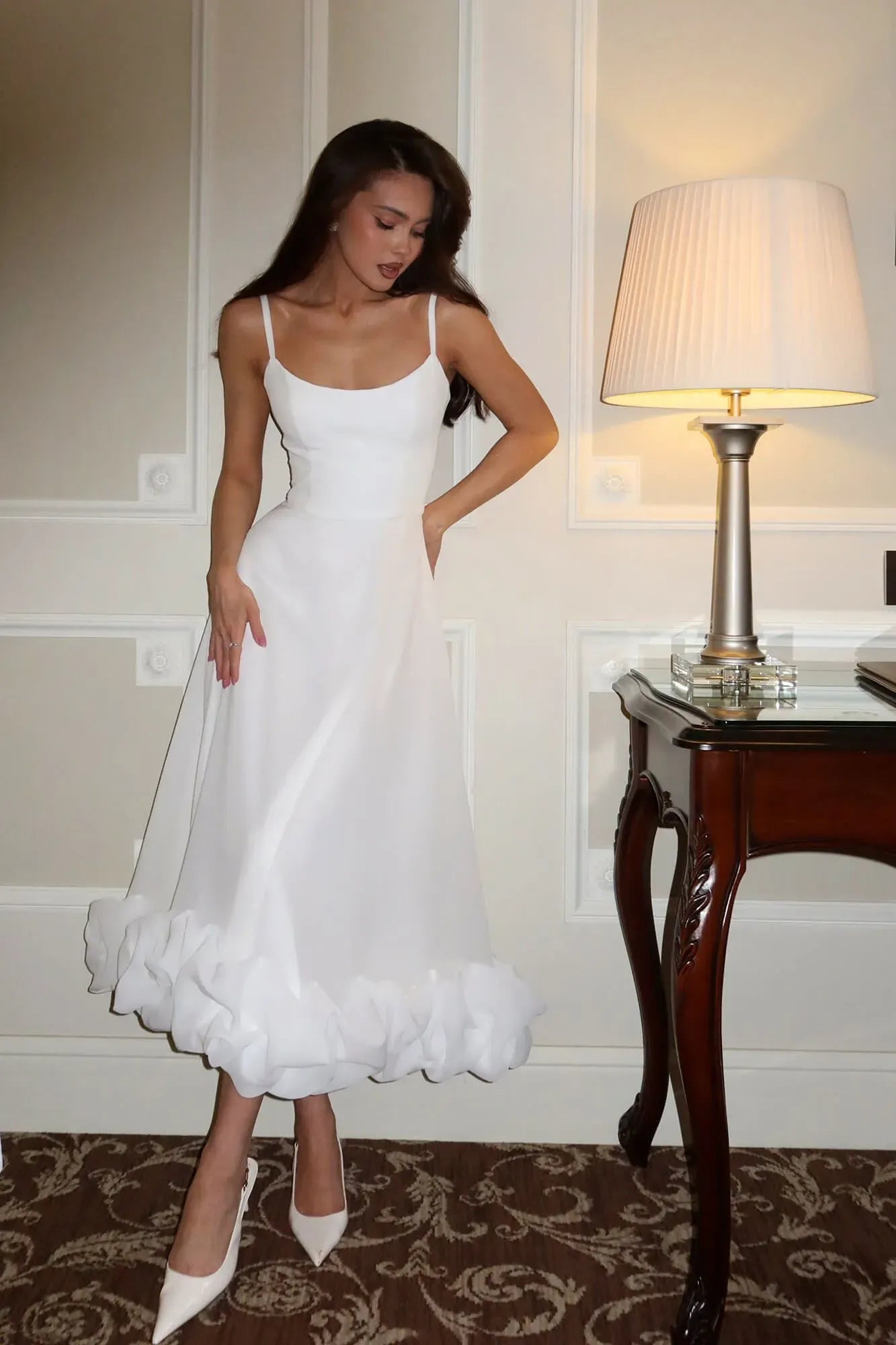 Aurora | Women’s Sleeveless Scoop Neck Flowy Wedding Guest Dress