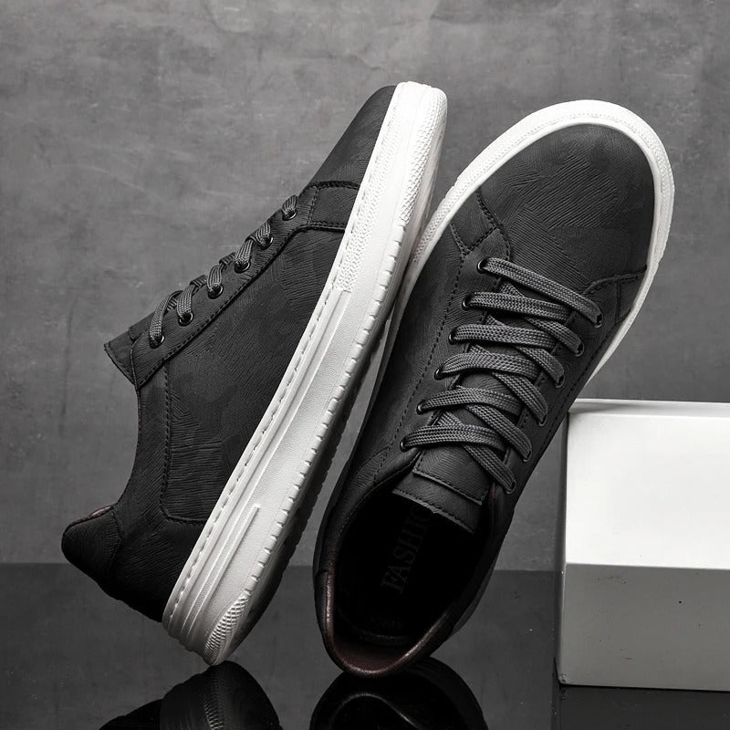 Blair | Men’s Round Toe Low Top Lace Up Sneakers