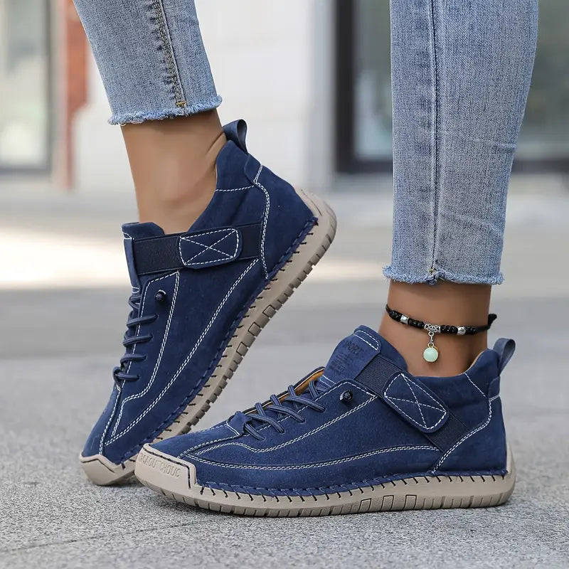 Cheryl | Men’s Wide Fit Round Toe Walking Sneakers
