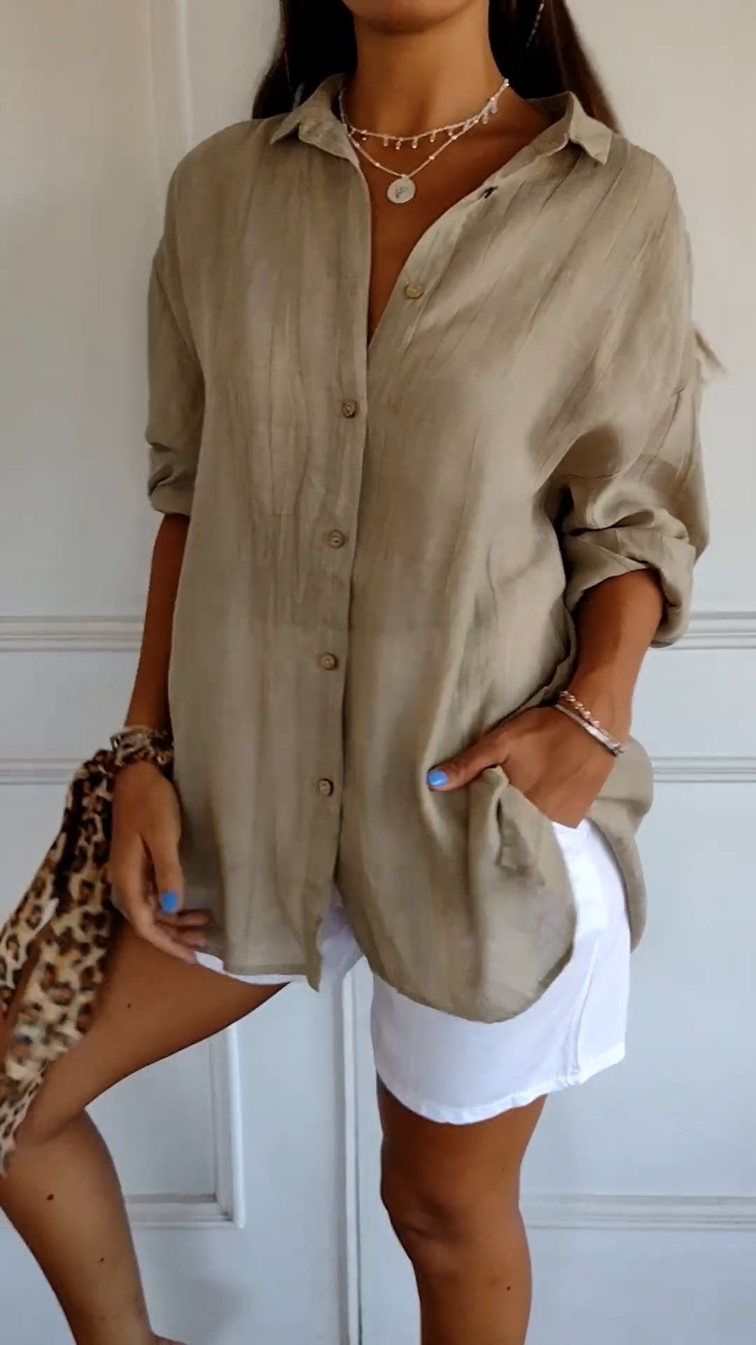 Delia | Women’s Pointed Collar Button Up Long Sleeve Shirt