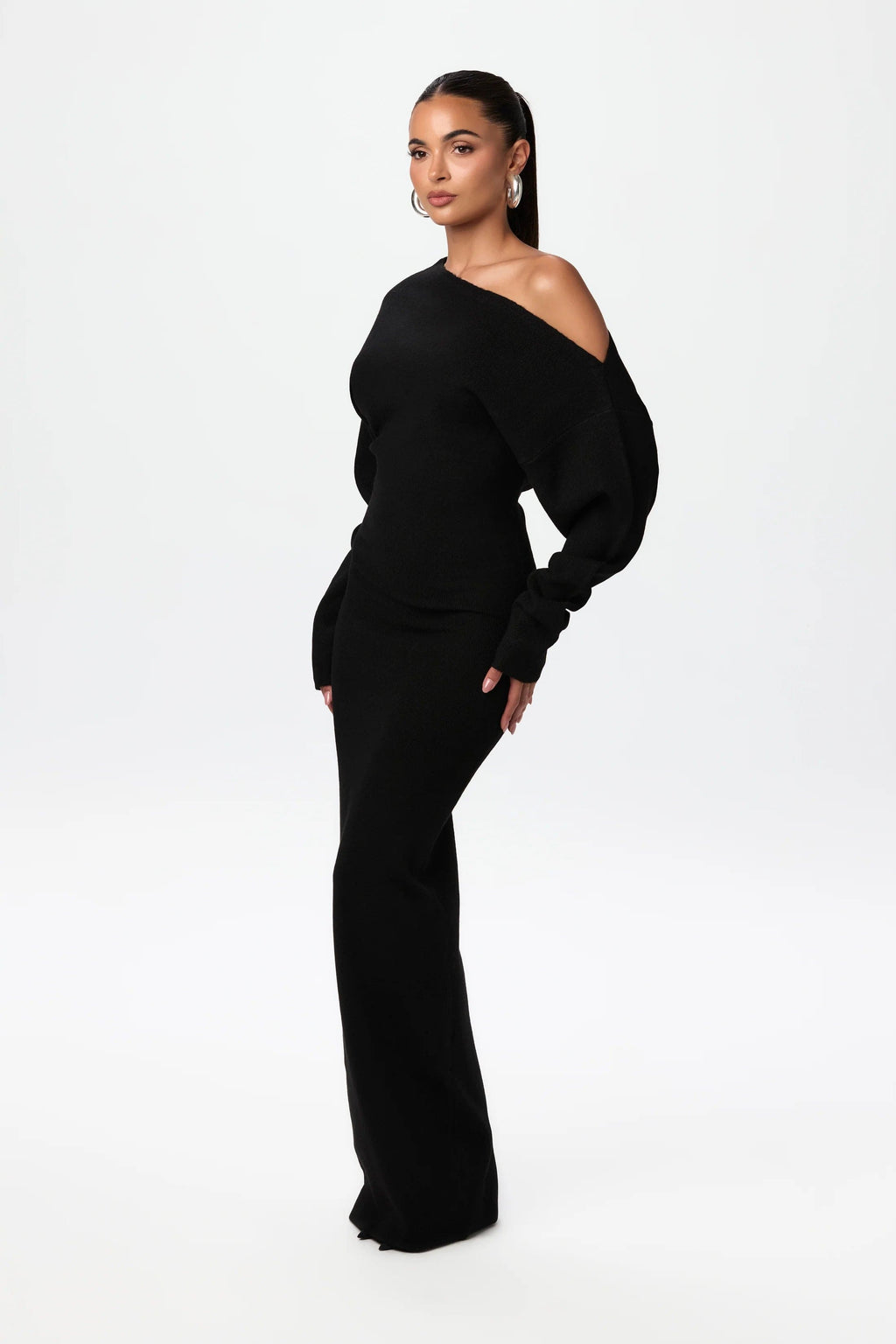 Donna | Women’s Long Sleeve Off Shoulder Bodycon Maxi Dress