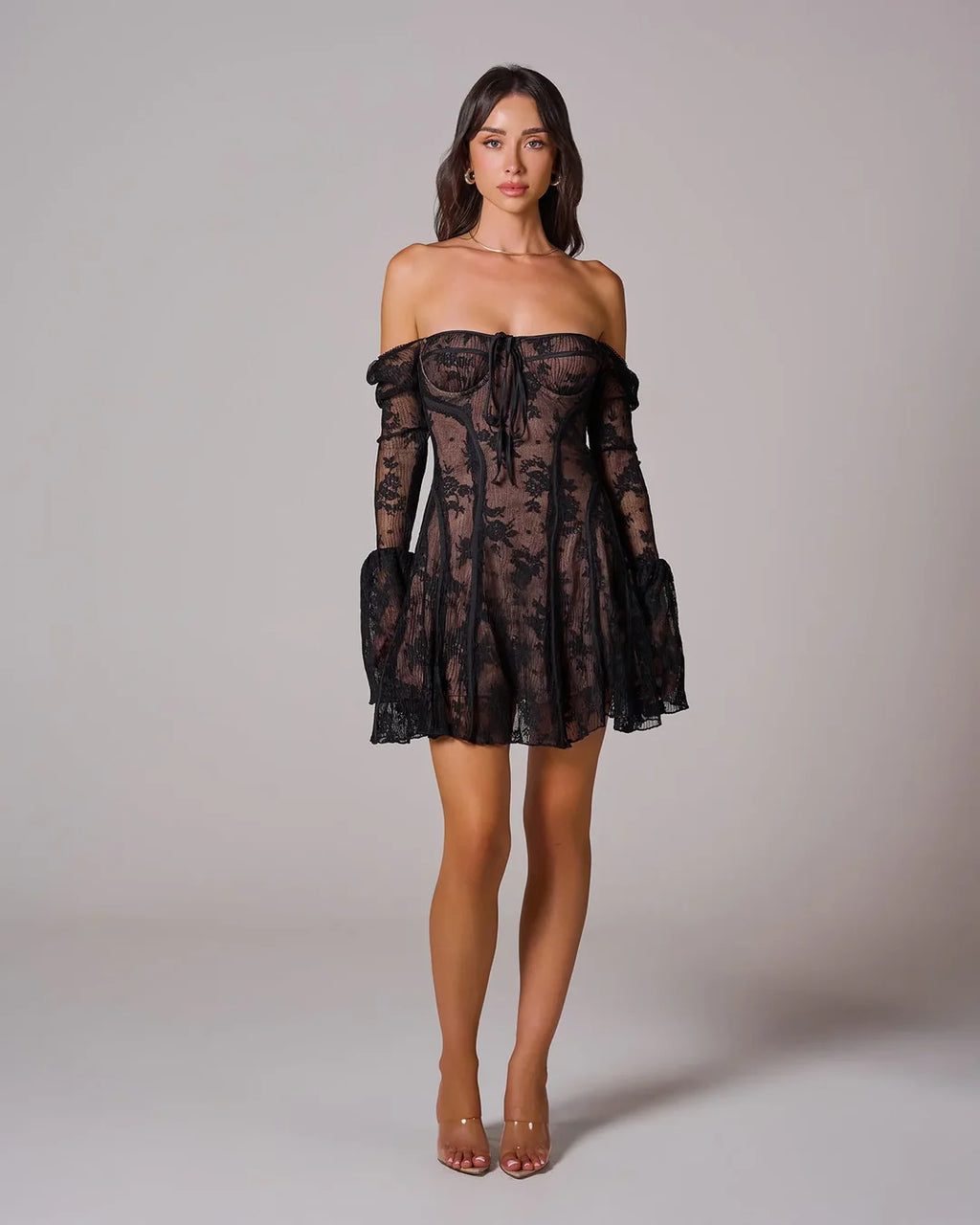 Elvira | Women’s Sweetheart Neck Long Sleeve Grad Party Dress