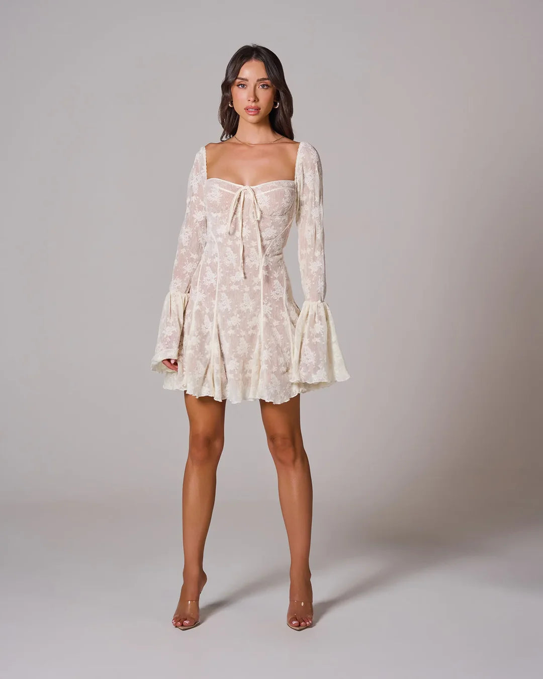 Elvira | Women’s Sweetheart Neck Long Sleeve Grad Party Dress