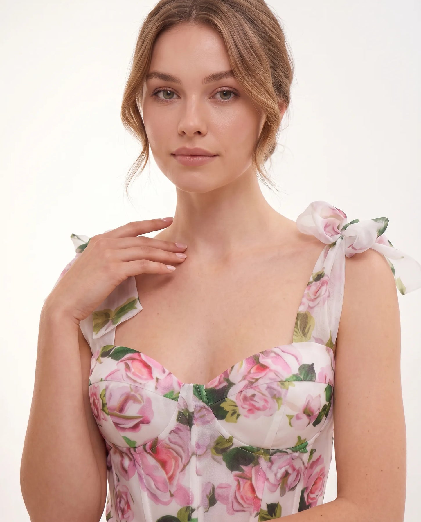 Emery | Women’s Floral Print Sweetheart Neck Flowy Midi Dress