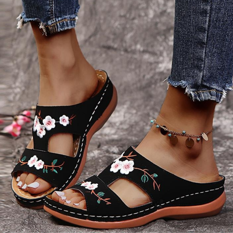 Evangeline | Women's Floral Cutout Slip On Round Toe Slippers