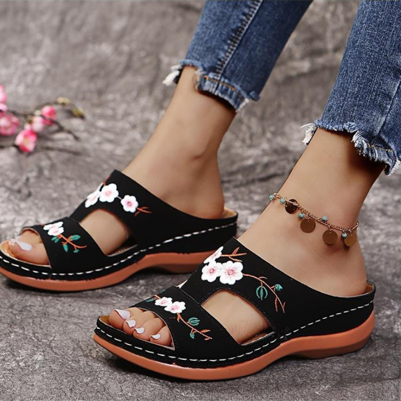 Evangeline | Women's Floral Cutout Slip On Round Toe Slippers