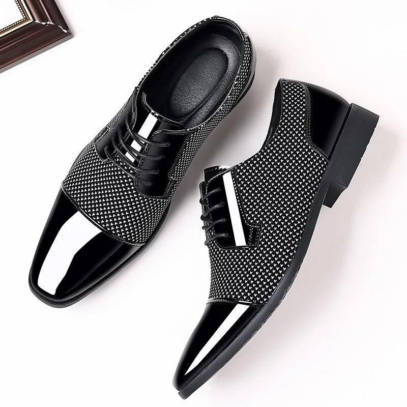 Graham | Men’s Tapered Toe Geometric Patterned Dress Shoes