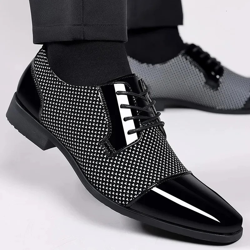 Graham | Men’s Tapered Toe Geometric Patterned Dress Shoes