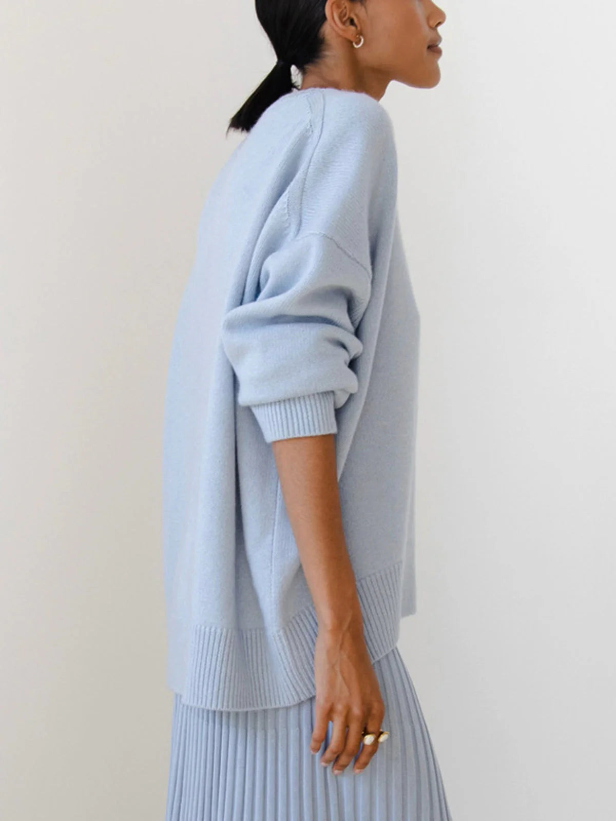 Grainne | Women's Long Sleeve Crew Neck Oversized Sweater