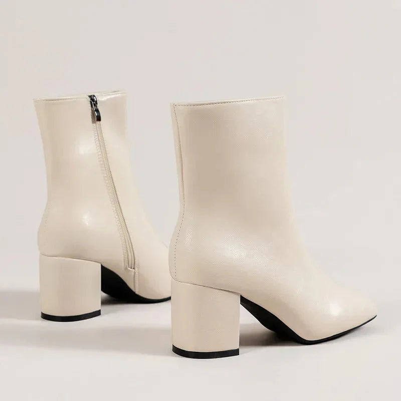 Harriet | Women's Block Heel Pointed Toe Ankle Boots