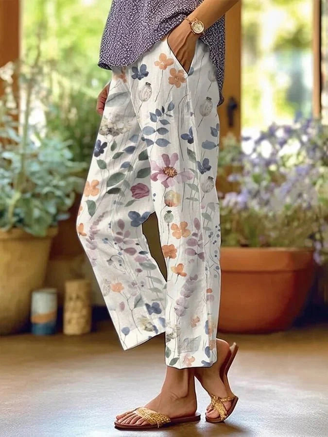 Hayley | Women's Floral Side Pockets Straight Leg Trousers