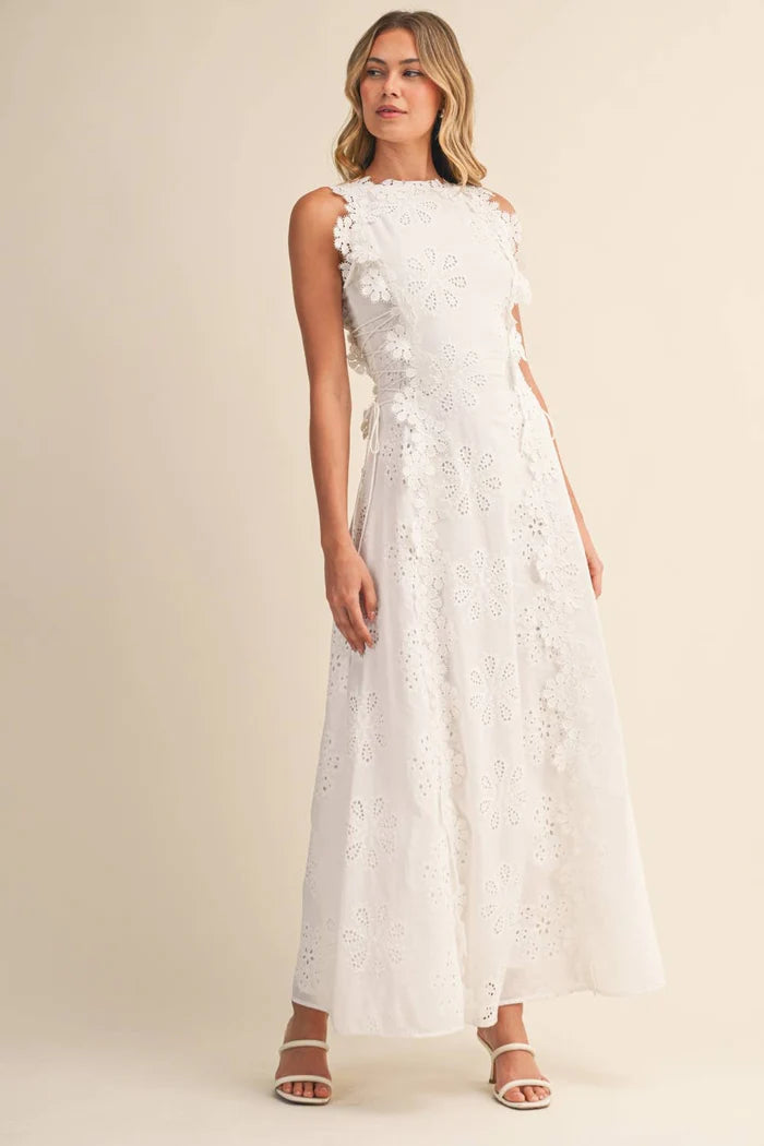 Leighton | Women’s Sleeveless Floral Round Neck Flowy Maxi Dress