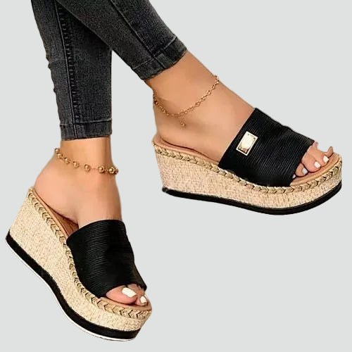 Maggie | Women’s Platform Wedge Round Toe Slip On Slides