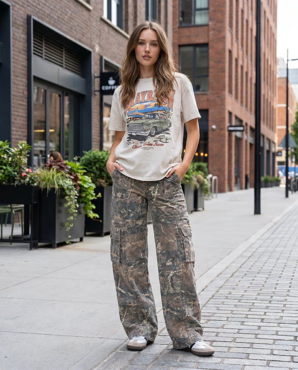 Marian | Women's Multi Pocket Wide Leg Button Front Cargo Trousers