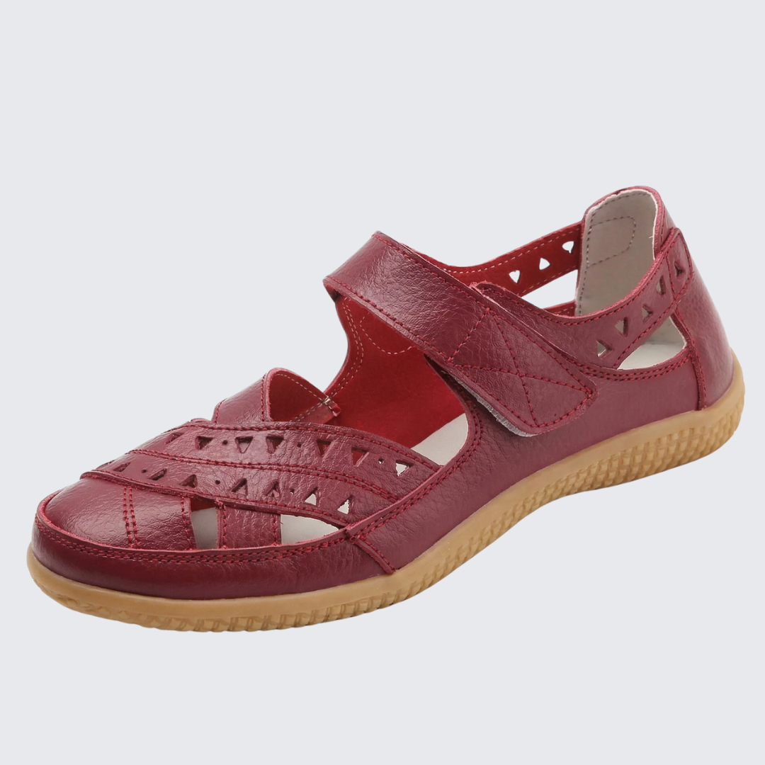 Mary | Women’s Closed Toe Adjustable Strap Sandals