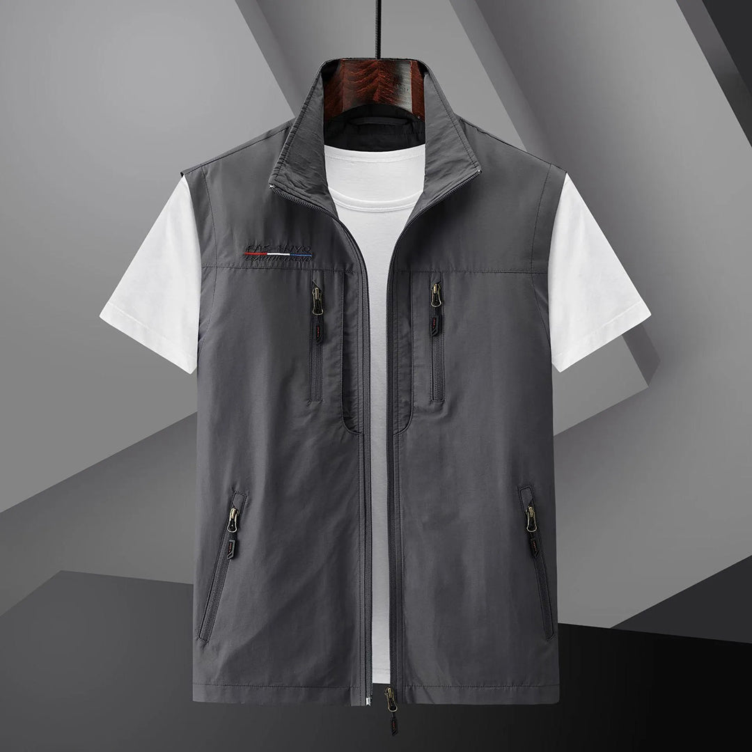 Reuben | Men's Sleeveless Zip Up Cargo Pockets Vest