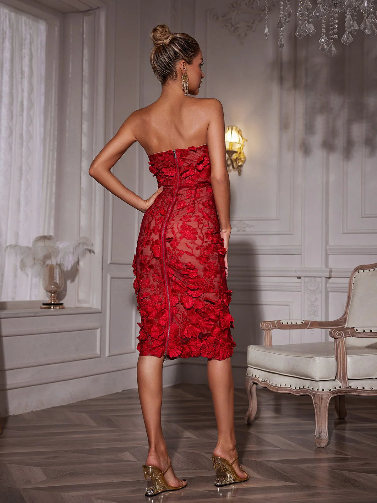 Zola | Women’s Strapless Sweetheart Neck Floral Applique Midi Dress